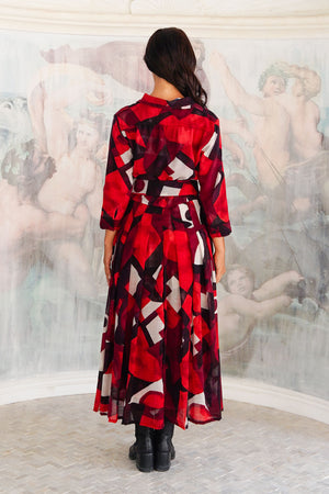 Audrey Dress #4 Shirt Collar 3/4 Sleeve Midi Length Wool (Morello Graphic Dark) - Red Sepia