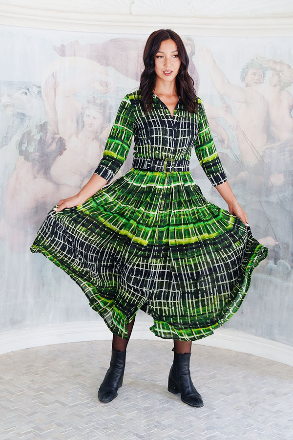 Audrey Dress #4 Shirt Collar 3/4 Sleeve Midi Length Wool (Watercolor Plaid Big) - Green