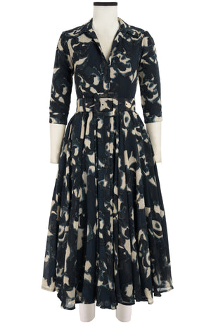 Aster Dress Shirt Collar 3/4 Sleeve Midi Plus Length Wool (Abstract Pace) - Midnight Blue