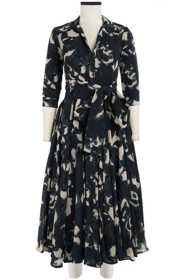 Aster Dress Shirt Collar 3/4 Sleeve Midi Plus Length Wool (Abstract Pace) - Midnight Blue
