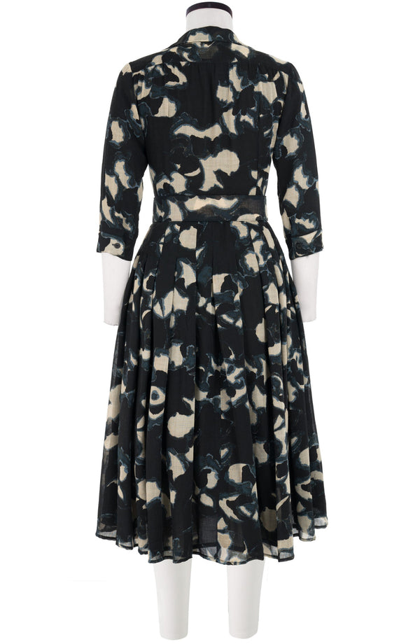 Audrey Dress #4 Shirt Collar 3/4 Sleeve Midi Length Wool (Abstract Pace) - Midnight Blue