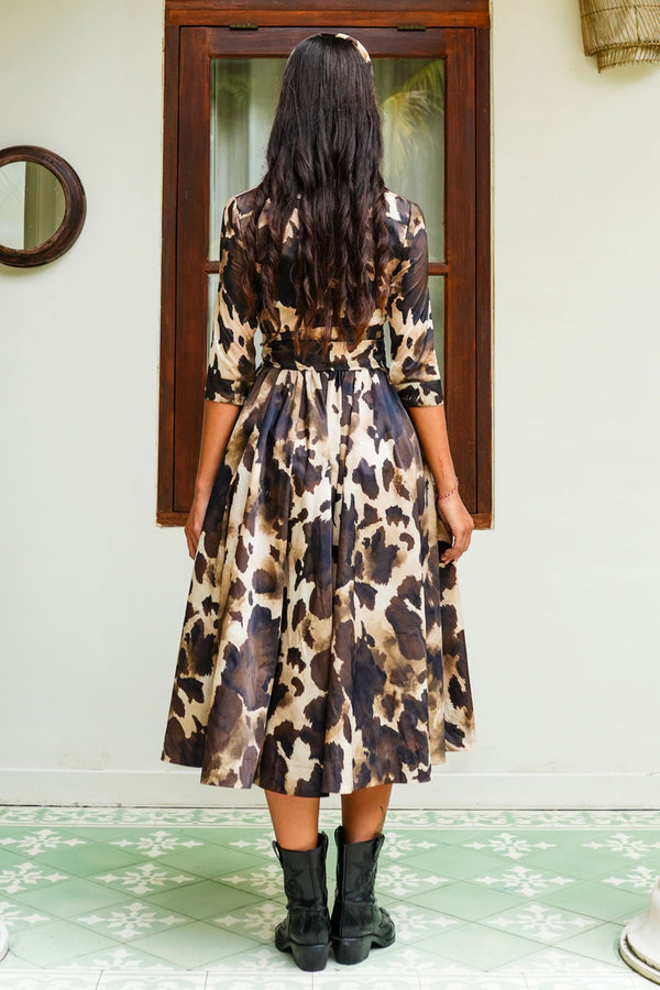 Sabrina Dress Shirt Collar 3/4 Sleeve Midi Plus Length Poliamide Taffta (Baby Mucca)