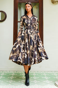 Sabrina Dress Shirt Collar 3/4 Sleeve Midi Plus Length Poliamide Taffta (Baby Mucca)