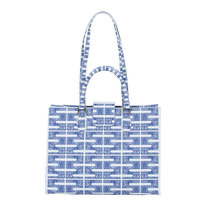 Audrey Tote_Medium_Bauhaus SS_White Admiral Blue