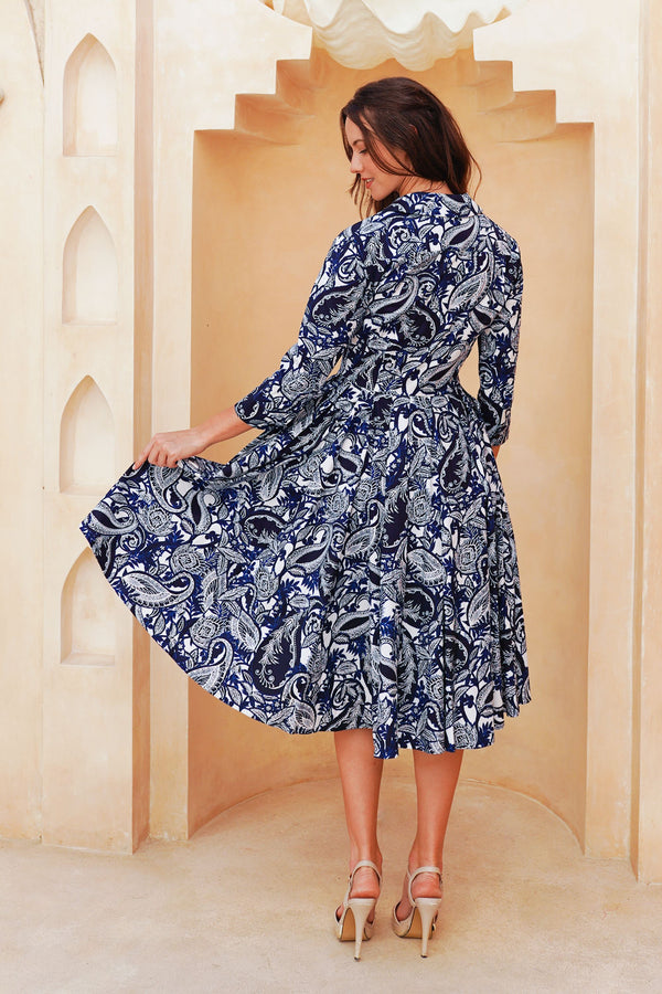 Laurent Dress Shirt Collar 3/4 Sleeve Long Length Cotton Stretch (Cachemire Paisley White)