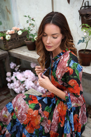 Abito Eva girocollo manica 3/4 lunghezza maxi in ramia (Darby Rose Ground)