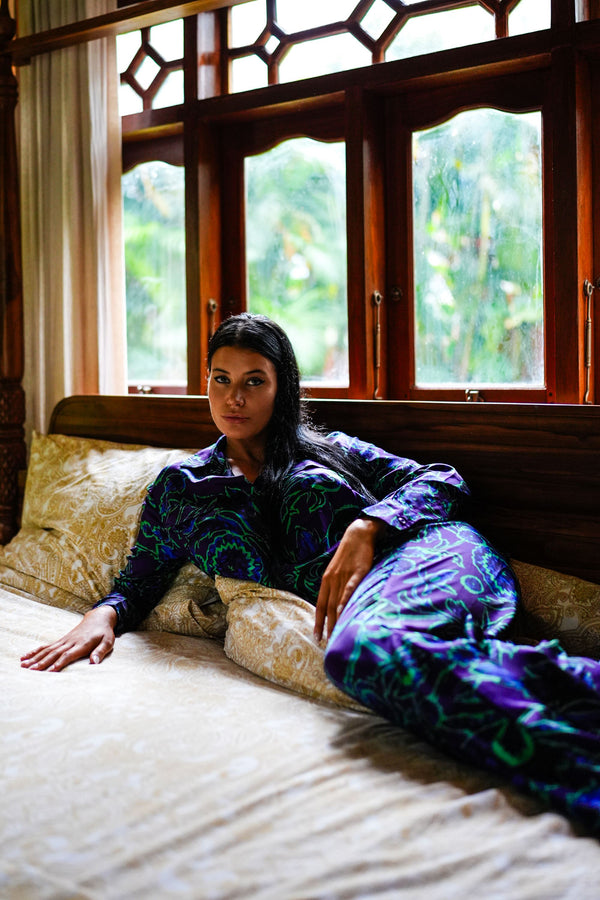 Sydney Shirt Long Sleeve & Sydney Pants Silk Twill (Deco Velvet)