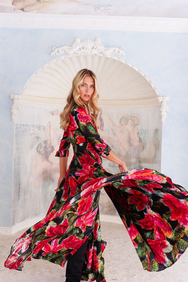 Aster Dress Shirt Collar 3/4 Sleeve Maxi Length Silk Twill (Fiori Cactus) - Black Red