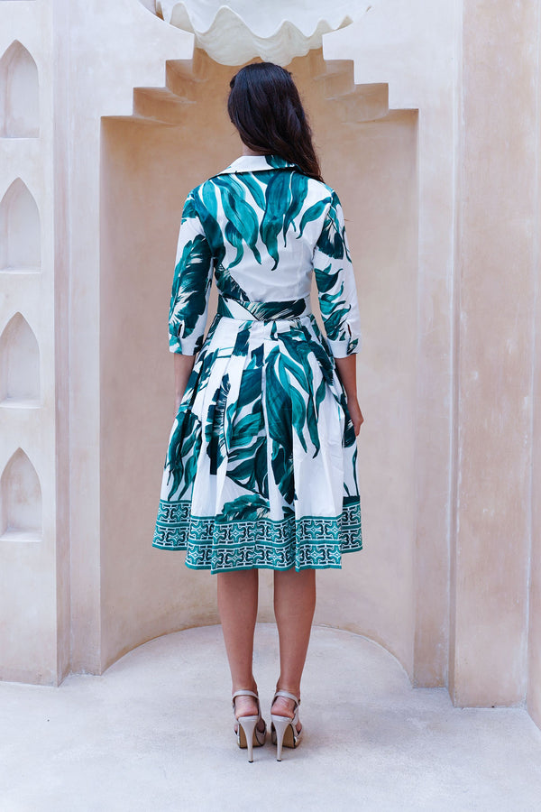 Audrey Dress #2 Shirt Collar 3/4 Sleeve Regular +3 Length Cotton Stretch (Foxtail Palm)