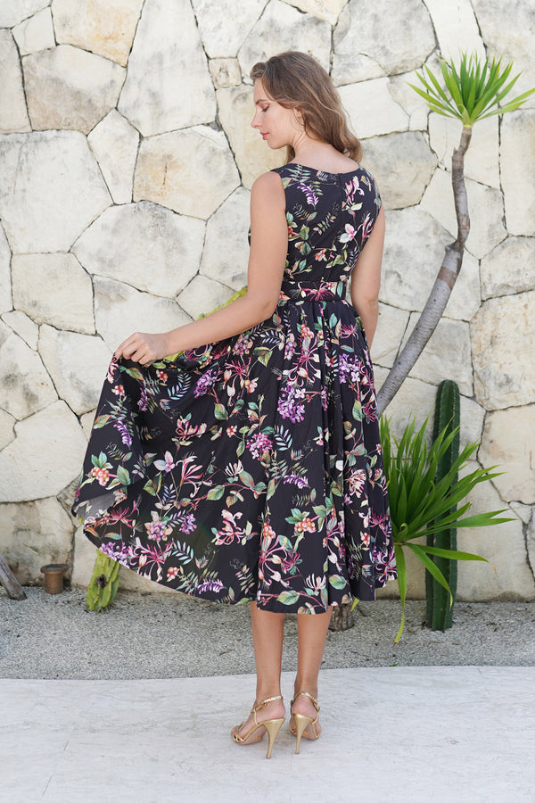 Abelia Dress U Neck Sleeveless Midi Length Poplin (Gallerie Summer Bouquet)