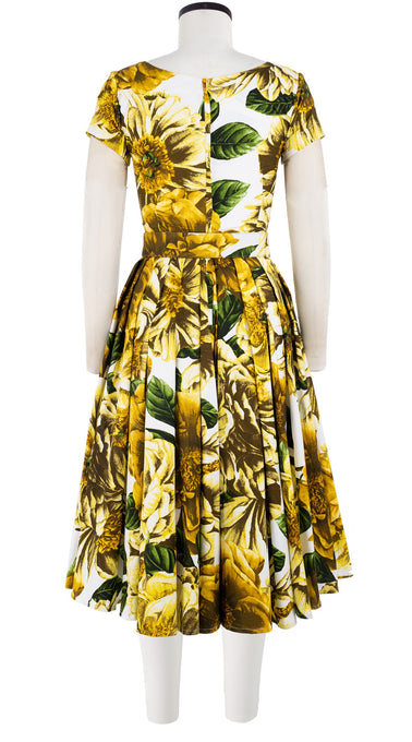 Olivia Dress Boat Neck Short Sleeve Long +3 Length Cotton Stretch (Giant Poppy White)