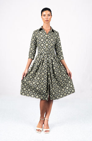 Audrey Dress #1 Shirt Collar 3/4 Sleeve Long Length Cotton Stretch (Gotico Beige)