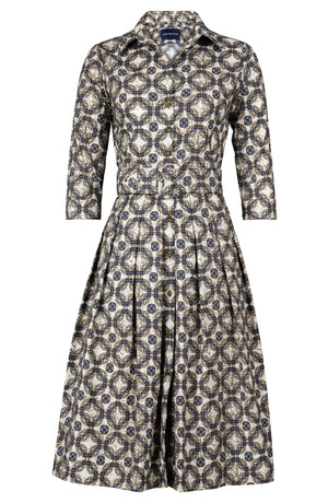 Audrey Dress #1 Shirt Collar 3/4 Sleeve Long Length Cotton Stretch (Gotico Beige)