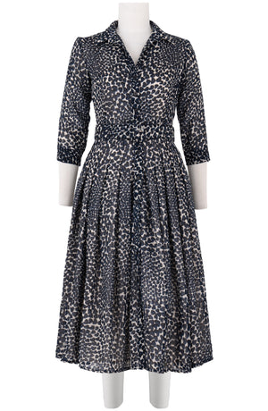 Audrey Dress #4 Shirt Collar 3/4 Sleeve Midi Length Wool (Heart Wave) - Ivory Indigo
