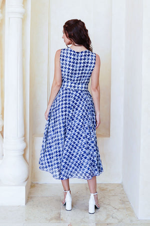 Aster Dress Crew Neck Sleeveless Midi Length Cotton Musola (Houndstooth Toile White)