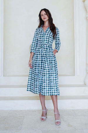 Audrey Dress #1 Shirt Collar 3/4 Sleeve Midi Length Cotton Stretch (Houndstooth Toile White)