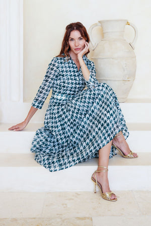 Audrey Dress #4 Shirt Collar 3/4 Sleeve Midi Length Cotton Musola (Houndstooth Toile White)