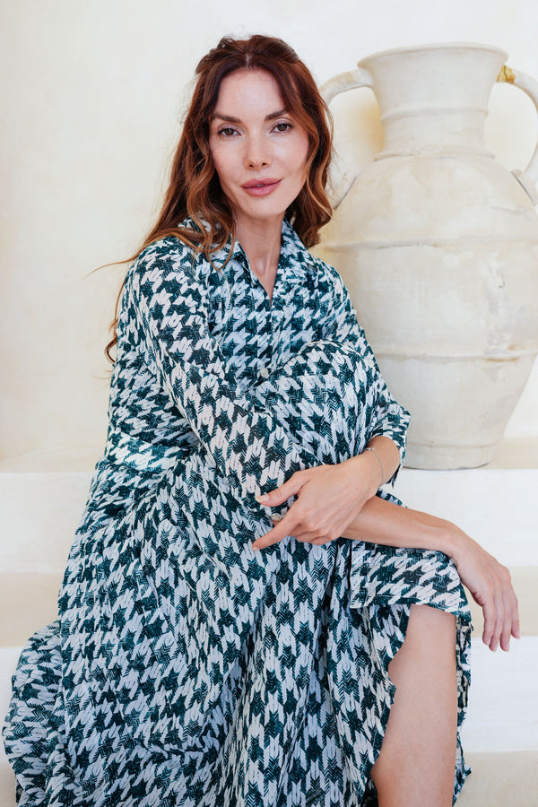 Audrey Dress #4 Shirt Collar 3/4 Sleeve Midi Length Cotton Musola (Houndstooth Toile White)