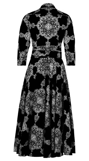 Aster Dress Shirt Collar 3/4 Sleeve Midi Plus Length Nylon (Medallion Paisley Dark)