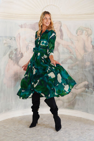 Audrey Dress #4 Shirt Collar 3/4 Sleeve Midi Length Wool (Morello Graphic Dark) - Green Jade