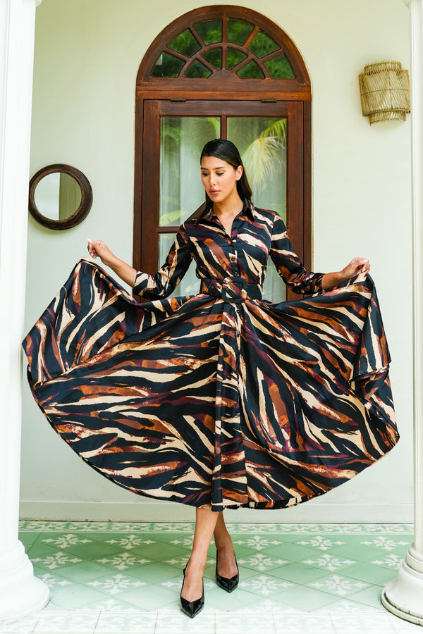 Aster Dress Shirt Collar 3/4 Sleeve Midi Plus Length Nylon (Multi Zebra Dark)