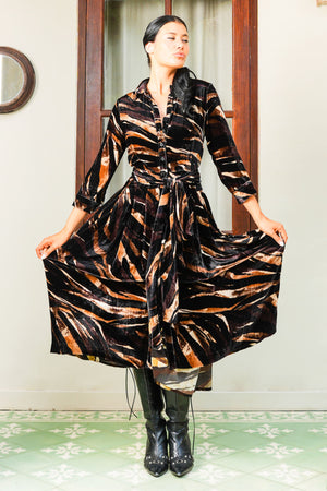 Audrey Dress #3 Shirt Collar 3/4 Sleeve Midi Plus Length Silk Velvet (Multi Zebra Dark)