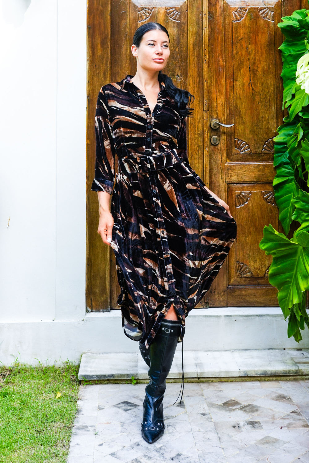 Audrey Dress #3 Shirt Collar 3/4 Sleeve Midi Plus Length Silk Velvet (Multi Zebra Dark)