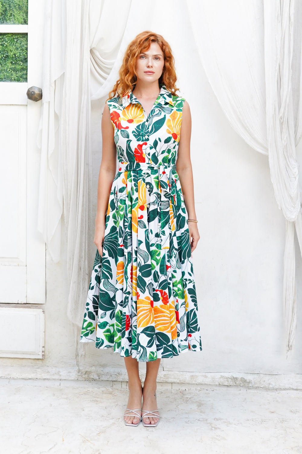 Laurent Dress Shirt Collar Sleeveless Midi Length Cotton Stretch (Pacific Monster Leaves White)