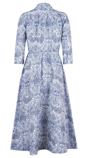 Terry Dress Shirt Collar 3/4 Sleeve Midi Plus Length Silk Taffta (Peacock Toile White)