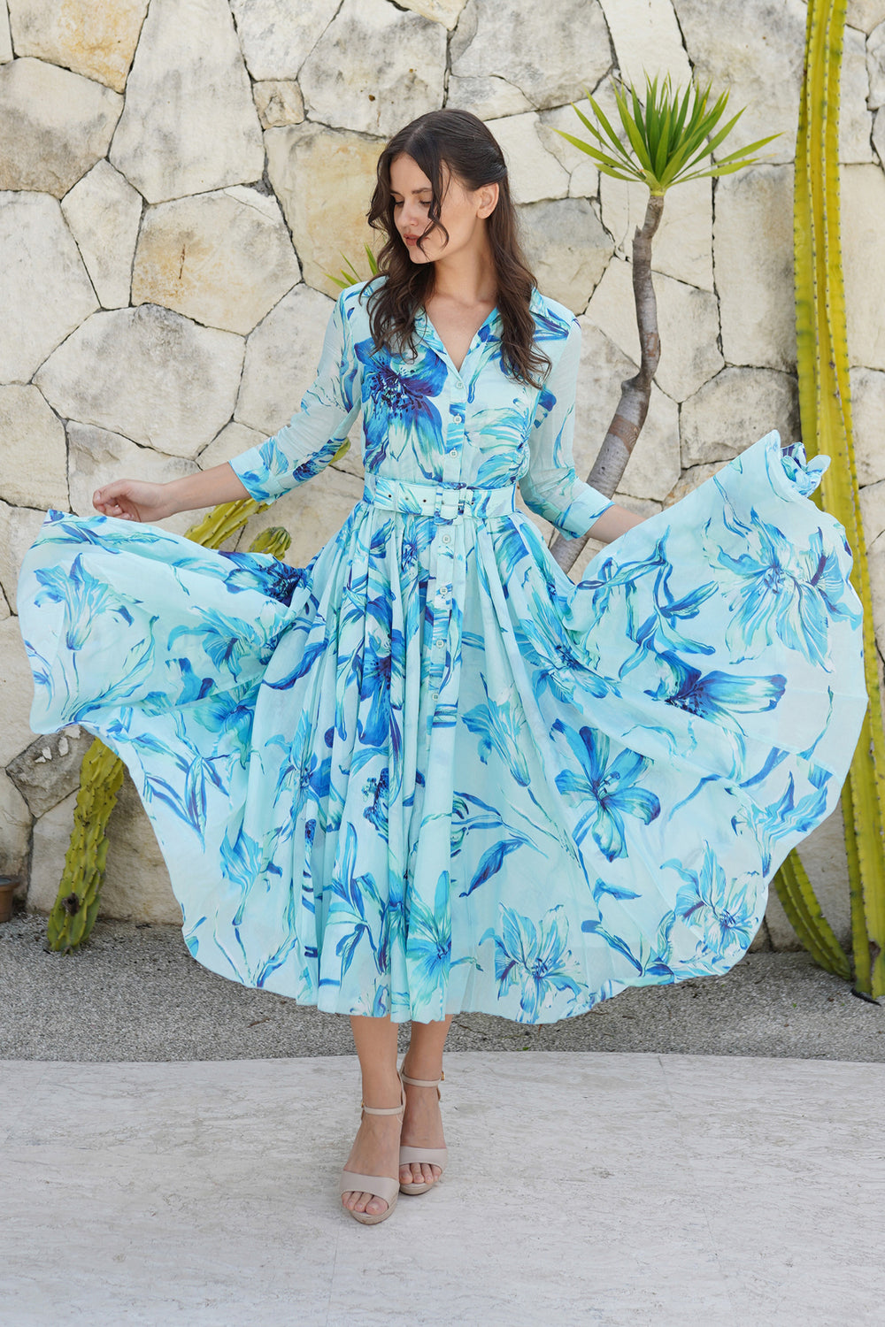 Aster Dress Shirt Collar 3/4 Sleeve Midi Plus Length Cotton Musola (Portofino Lillies Big)