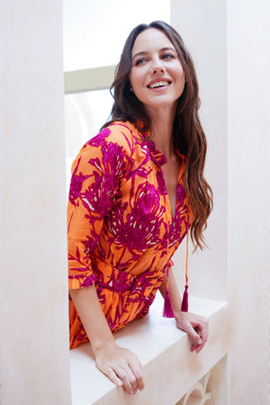 Eva Dress Crew Neck 3/4 Sleeve Tea Length Cotton Musola (Primavery Silhouette Ground)