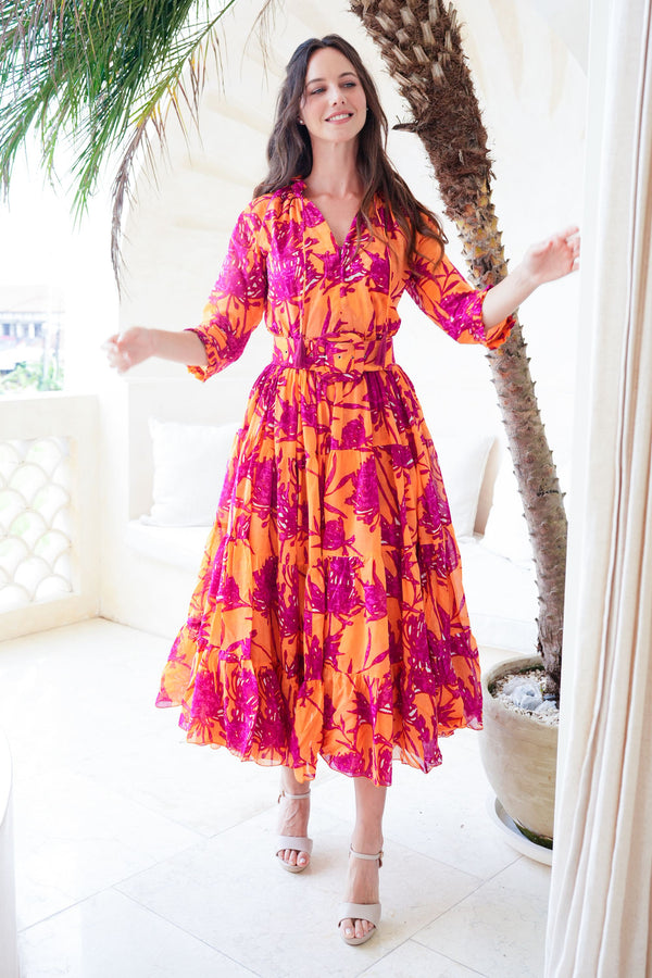 Eva Dress Crew Neck 3/4 Sleeve Tea Length Cotton Musola (Primavery Silhouette Ground)