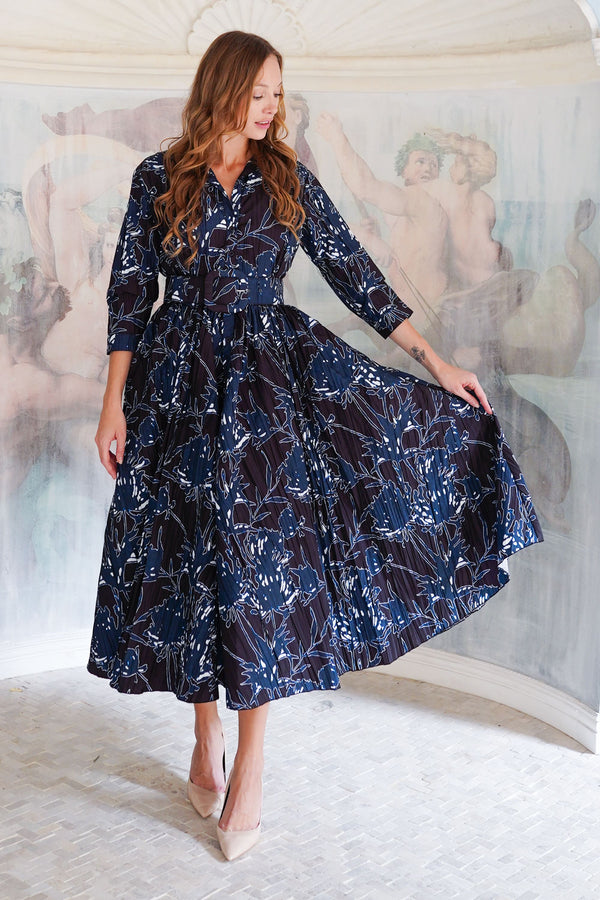 Terry Dress Shirt Collar 3/4 Sleeve Midi Plus Length Poliamide Taffta (Primavery Silhouette Ground)