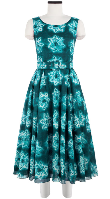 Avenue Dress Boat Neck Sleeveless Midi Length Cotton Musola (Shibori Star)