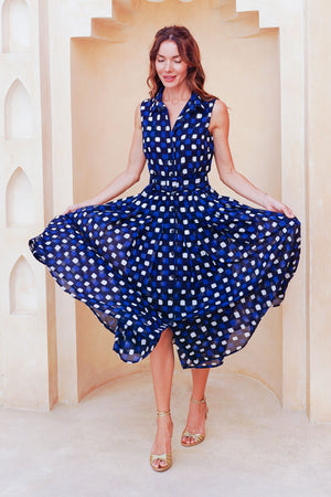 Audrey Dress #4 Shirt Collar Sleeveless Midi Length Cotton Musola (Tie Dye Gingham Small)