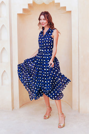 Audrey Dress #4 Shirt Collar Sleeveless Midi Length Cotton Musola (Tie Dye Gingham Small)