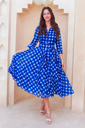 Aster Dress Shirt Collar 3/4 Sleeve Midi Length Cotton Musola (Tie Dye Gingham Small)