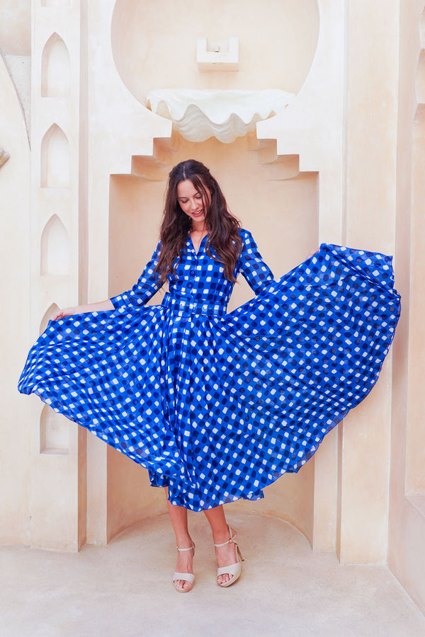 Aster Dress Shirt Collar 3/4 Sleeve Midi Length Cotton Musola (Tie Dye Gingham Small)