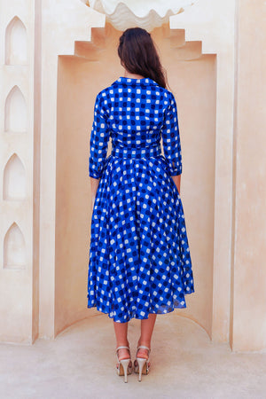 Aster Dress Shirt Collar 3/4 Sleeve Midi Length Cotton Musola (Tie Dye Gingham Small)