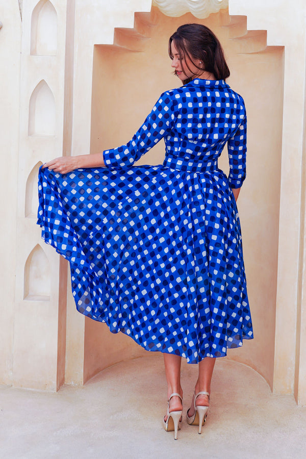 Aster Dress Shirt Collar 3/4 Sleeve Midi Length Cotton Musola (Tie Dye Gingham Small)