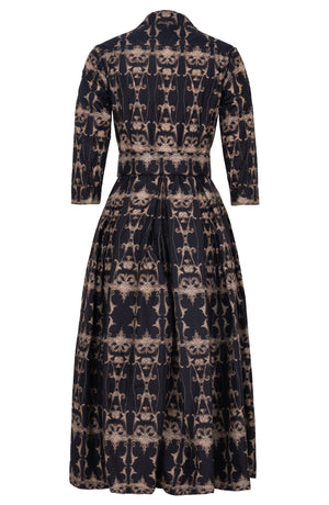 Audrey Dress #7 Shirt Collar 3/4 Sleeve Midi Plus Length Poliamide Taffta (Uffizi Ornament Dark)