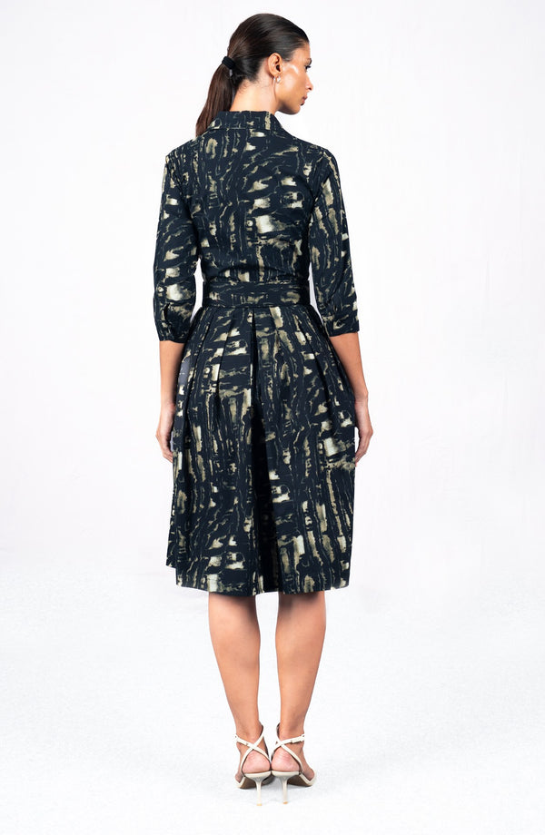 Audrey Dress #1 Shirt Collar 3/4 Sleeve Long Length Cotton Stretch (Viper Zebra)