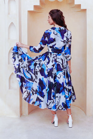 Aster Dress Shirt Collar 3/4 Sleeve Midi Length Cotton Musola (Watercolor Foliage White)