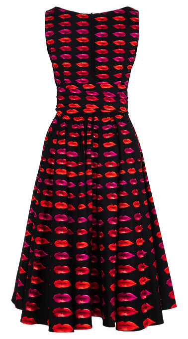 Abelia Dress Round Neck Sleeveless Midi Length Cotton Stretch (Watercolor Lips)