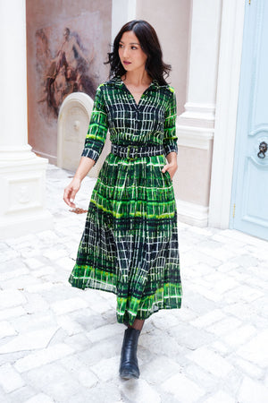 Audrey Dress #4 Shirt Collar 3/4 Sleeve Midi Length Wool (Watercolor Plaid Big) - Green