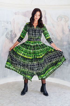 Audrey Dress #4 Shirt Collar 3/4 Sleeve Midi Length Wool (Watercolor Plaid Big) - Green