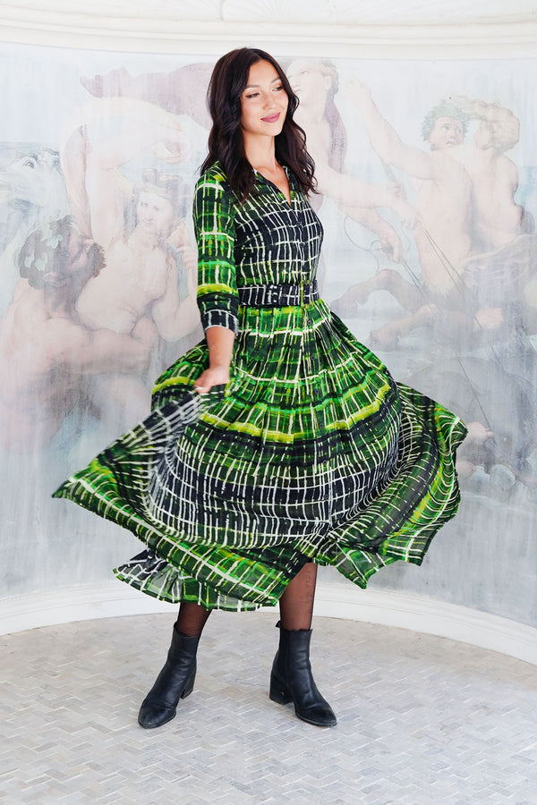 Audrey Dress #4 Shirt Collar 3/4 Sleeve Midi Length Wool (Watercolor Plaid Big) - Green