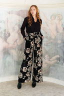 Peiga Pants Silk Velvet (White Rose)