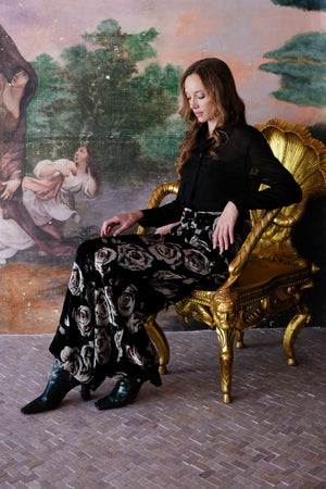 Peiga Pants Silk Velvet (White Rose)