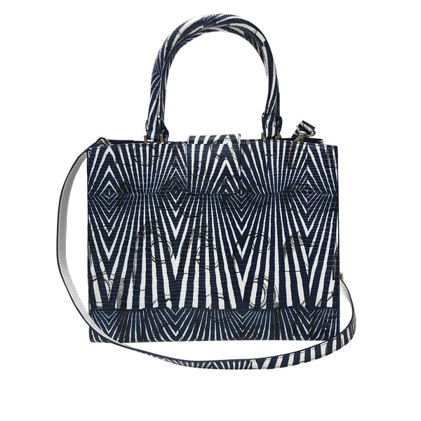 Cara Tote Medium_Saddle Chain M_Indigo